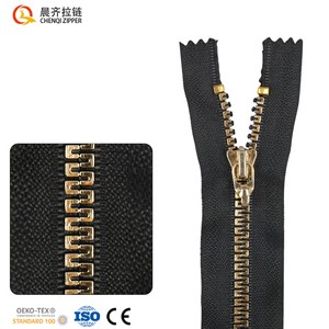 Fashion Style Custom Decorative 5# 8# Golden Zipper Teeth the Great Wall Shape Teeth Plastic Resin Zipper for Clothes