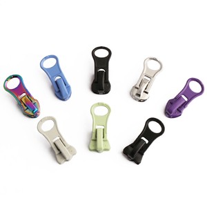 #5 Auto Lock Slider with Normal Thumb Puller Customizable Nylon Zipper for Garments Made of Resin Zinc Alloy Alloy Zinc Plastic
