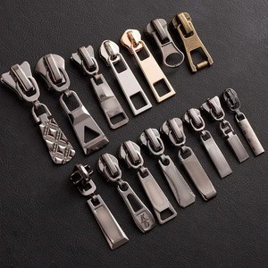 Custom Shape Handbag Zipper Pulls Brand Logo Bag Zipper Puller Custom Metal Zipper Pull