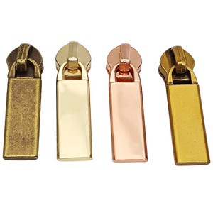 Custom logo Color Auto Lock #5 Metal Zipper Slider Puller Head Pull Parts for Garment Bags