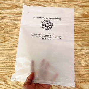 Compostable Clothing Zipper Bag Biodegradable Garment Packaging With Resealable Lock Custom Brand Zipper Bag