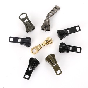 Dawei Brand Custom Size Slider Bag with Automatic Lock Zipper Metal Zipper Head and Logo Pull Customer Color Options