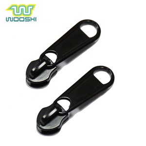 Customized Logo Matte Black Metal Zipper Pull Zinc Alloy Material for Handbags Zipper Sliders