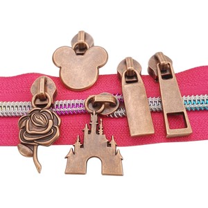 Eco-Friendly Custom Red Bronze Metal #5 Zipper Slider and Puller for Nylon Zippers