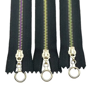 Hengda Factory Custom 3# 5# 8# Colorful Tooth Metal Zipper High Quality Eco-Friendly Auto Lock Slider Tote Handbag Women Cross