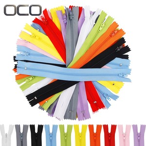 OCO Factory Customized Zipper for Handbags #3 Nylon Zipper Close-End Zipper for Garment