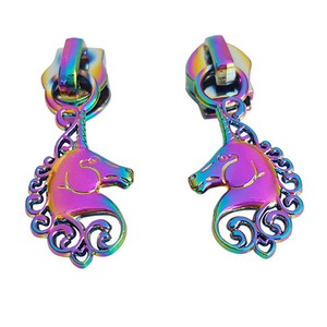 Wholesale rainbow Plating Pulls Fashion Design Metal Zipper Ends Head Nylon Metal 5# Handbag Metal Pulls