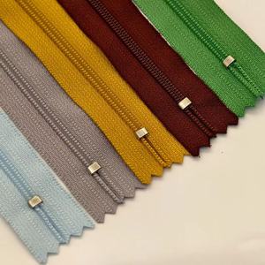 Wholesale Eco-Friendly 3# for YKK Brand Nylon Coil Zipper Custom Length for Luxury Dresses Bags and Shoes