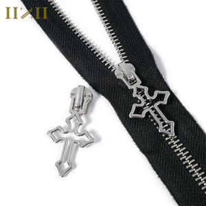 Custom Logo 5# Silver Zipper Pull Slider Metal Zipper Head Puller for Briefcases Backpack Vogue Cross Zippers Puller