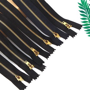 Wholesale Hight Quality Metal Zipper Rolls Closures Bag Jeans Dress Brass Teeth Custom Zipper Sliders