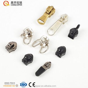 CHENQI Zipper Factory Custom All Kind 3# 4# 5# 7# 8# Auto Non Lock Zipper Sliders Heads for Clothes Bags