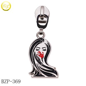 Custom Women's Metal Enameled Zipper Slider for Handbags and Backpacks Attractive Shawl Brand Logo Accessory Tags