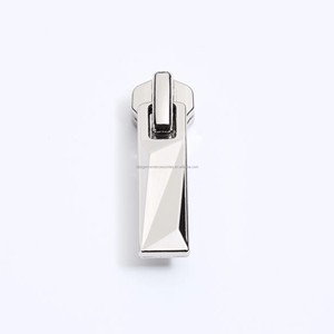 Factory Direct High Quality 3#5#8#Metal Zipper Slider Custom Size Zip Slider Auto Lock Zipper Sliders Made Zinc Alloy