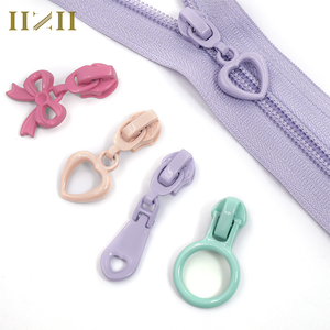 Wholesale Cartoon Kids Zipper Slides Zipper Charms Puller 5# Metal Pulls for Handbag Hoodies