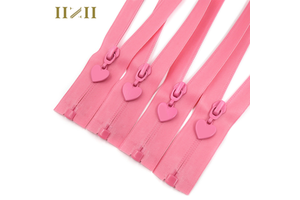 Factory Custom #5 Pink Nylon Zipper Open End Auto Lock Painted Color Puller Heart Nylon Coil Zipper