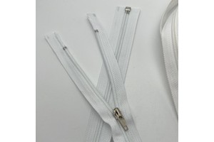 Direct Factory Sale 5# Nylon Open-End Double-Sided Auto Lock Zipper Smooth Puller 60cm Length Prone Jamming Customizable Sizes