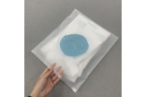 Custom Printed Clothing Packaging Bags Translucent CPE Material Zipper Bags