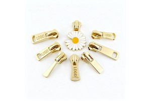 Custom High Quality Metal Zipper Puller 3#5# Gold Plating Luxury Style for Garments Shoes Clothes and Decoration