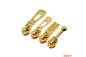 Custom Zip Pull Garment Metal Zipper Puller Slider Brand Logo Bag Zipper Head Puller 5# Nylon Metal Zipper Pull Logo