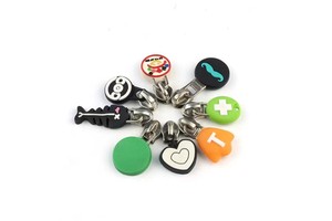 Hot Sale Custom Logo Silicone Zipper Pull Cute Soft PVC Zipper Head with Metal Material