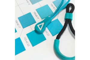 Custom Design TPU Zipper Puller Nickel-Free Non-Lock Slider Personalized 3D Logo Waterproof Durable Fashion Bags Luggage Outdoor