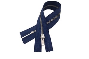 High-quality 3# snap closure is made of smooth and unobstructed copper material, suitable for coats and clothing.