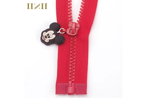 High Quality Mickey Carton Puller Open-End Plastic Resin Zipper for Children's Clothing Red Open-End Zipper