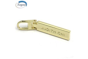 High Quality Plating Gold Zip Pulls Custom Brand Name Metal Logo Zipper Puller for Clothing / Bag