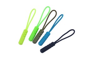 Wholesale Custom Logo Nylon Zipper Slider Soft PVC Rubber Silicone Zipper Puller Slider for Bags Garments Sportswear Backpack
