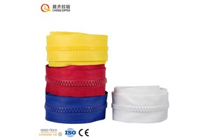 Wholesale High Quality Pom Teeth Spot Color Complete 5# Plastic Long Chain Plastic Resin Zipper for Luggage Tent