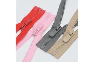 Cross-border Wholesale Double Zipper Heavy Duty 8# Opening Dual Purpose Resin Zipper Tape Down Jacket Zipper With Slider