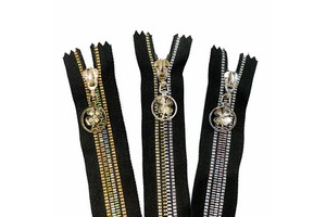 Source Manufacturer Custom Wholesale 3#5#8# Resin Close End Zippers in Bulk for Jacket Close End Zip Closed Ended Zipper Fashion