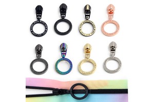 Nolvo World Custom Metal Zipper Slider Embossed Handmade 3D Logo 5# Nylon Round Ring Zipper Puller for Purse Bag Accessories