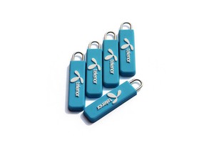 Custom Logo Pvc Rubber Zip Pullers Metal Accessories Nylon Zipper Sliders for Garment Bags