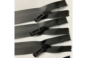 #5 Multi Purpose Waterproof Zipper Custom Size and Length Custom Waterproof Zipper and Slider for Handbags/clothes