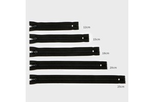 Factory Stock 20CM Nylon Closed Tail Pants with 3 Access Control Eco-Friendly Plastic Zipper for Garments