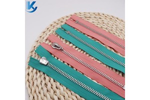 KOUYI NO.8 Wholesale Metal Zipper Customized Tape Color High-quality Personalized Zipper for Pants Jacket