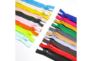 SAS Wholesale Best Quality Open End Colorful Tape Auto Lock Slider Custom Length Plastic Resin Zipper