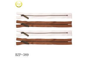 Custom Antique #5 Metal End Zip Long Automatic Lock Washable Plastic Handbag Zipper for Shoes Coat Accessories Decorative