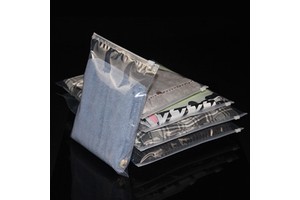 Custom Logo Plastic T Shirt Underwear Frosted Ziplock Self Sealing Packaging Zipper Bags Eco Friendly Bag for Clothings