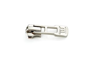 Silver 5# Auto Lock Metal Zipper Pull with Logo for Clothing