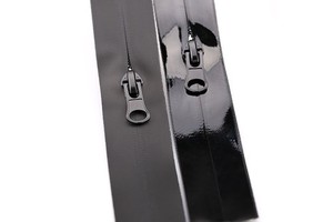 OEM Available 5# Open End Zipper Pu Waterproof Nylon Zipper Tape Pouch Waterproof Zip Pulls for Clothing