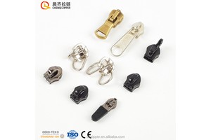 CHENQI Zipper Factory Custom All Kind 3# 4# 5# 7# 8# Auto Non Lock Zipper Sliders Heads for Clothes Bags