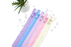 High Quality 5# Zipper Garment Accessories Plastic Zip for Clothes Automatic Lock Double Open Tail Resin Zipper Slider