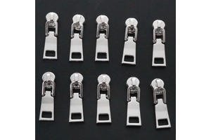 Wholesale Metal Zipper Puller Slider Handbag Custom logo Nylon Zippers Pulls Luggage Durable Zip Head Sliders for Bag Garment