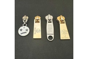 Consen Wholesale Custom Logo Brand Engraved Raise Gold Silver Hoodie Metal Zipper Puller For Clothing Bag