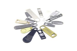 OEM Wholesale New Design Custom Logo Alloy Metal Zipper Puller Slider Bag Zipper Puller