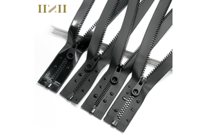 Custom 5# 8# Black Oil Smooth Nylon Zipper Resin Zipper with Open End for Raincoat and Tent Waterproof Made From Plastic