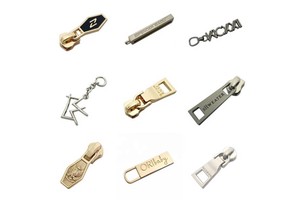 High Plating Made Customized Brand Name Engraved Silver Metal Zipper Pull For Shoe / Hat