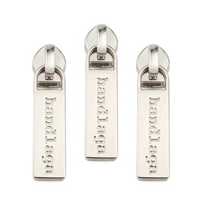 Purse Hardware Engraved Logo 5# Metal Zipper Puller Customize 5# Silver Metal Zipper Pull for Bags Wallet Handbags Backpack
